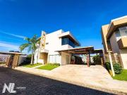 Casa / Sobrado para Venda em Natal/RN Pitimbu 4 Quartos