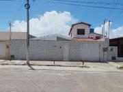 Casa / Sobrado para Venda em Natal/RN Ponta Negra 4 Quartos