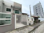 Casa / Sobrado para Venda em Navegantes/SC Centro 4 Quartos
