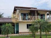 Casa / Sobrado para Venda em Navegantes/SC Escalvado 4...