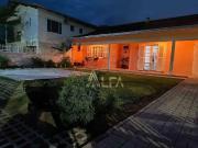 Casa / Sobrado para Venda em Navegantes/SC Meia Praia 3...