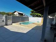 Casa / Sobrado para Venda em Navegantes/SC Meia Praia 5...