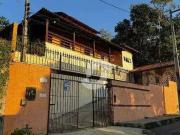 Casa / Sobrado para Venda em Niterói/RJ Badu 4 Quartos
