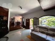 Casa / Sobrado para Venda em Niterói/RJ Badu 5 Quartos