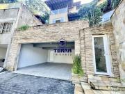 Casa / Sobrado para Venda em Niterói/RJ Badu 6 Quartos