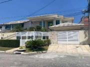 Casa / Sobrado para Venda em Niterói/RJ Camboinhas 5 Quartos