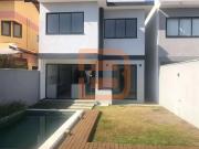 Casa / Sobrado para Venda em Niterói/RJ Camboinhas 5 Quartos