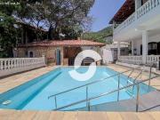 Casa / Sobrado para Venda em Niterói/RJ Charitas 8 Quartos