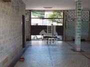 Casa / Sobrado para Venda em Niterói/RJ Engenhoca 4 Quartos