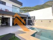 Casa / Sobrado para Venda em Niterói/RJ Itacoatiara 4...