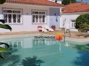 Casa / Sobrado para Venda em Niterói/RJ Itacoatiara 4...