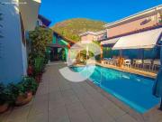 Casa / Sobrado para Venda em Niterói/RJ Itacoatiara 4...