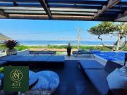 Casa / Sobrado para Venda em Niterói/RJ Itacoatiara 4...