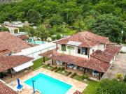 Casa / Sobrado para Venda em Niterói/RJ Itaipu 4 Quartos