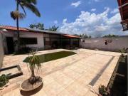 Casa / Sobrado para Venda em Niterói/RJ Itaipu 4 Quartos