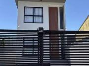 Casa / Sobrado para Venda em Niterói/RJ Maravista 3 Quartos