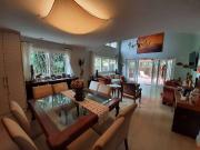 Casa / Sobrado para Venda em Niterói/RJ Pendotiba 4 Quartos