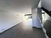 Casa / Sobrado para Venda em Niterói/RJ Piratininga 4...