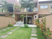Casa / Sobrado para Venda em Niterói/RJ Piratininga 4...