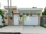 Casa / Sobrado para Venda em Niterói/RJ Piratininga 4...