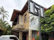 Casa / Sobrado para Venda em Niterói/RJ Piratininga