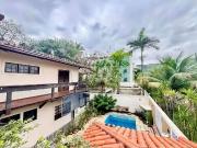 Casa / Sobrado para Venda em Niterói/RJ São Francisco 4...