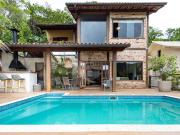 Casa / Sobrado para Venda em Niterói/RJ São Francisco 4...