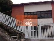 Casa / Sobrado para Venda em Niterói/RJ São Francisco 4...