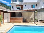 Casa / Sobrado para Venda em Niterói/RJ São Francisco 4...