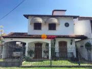 Casa / Sobrado para Venda em Niterói/RJ São Francisco 4...