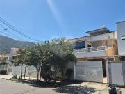 Casa / Sobrado para Venda em Niterói/RJ São Francisco 4...