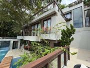 Casa / Sobrado para Venda em Niterói/RJ São Francisco 5...