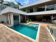 Casa / Sobrado para Venda em Niterói/RJ Santa Rosa 4 Quartos