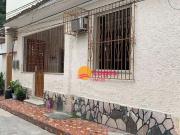 Casa / Sobrado para Venda em Niterói/RJ Santa Rosa 6 Quartos