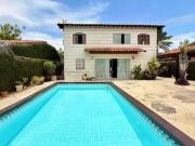 Casa / Sobrado para Venda em Niterói/RJ Serra Grande 4...