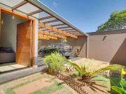 Casa / Sobrado para Venda em Nova Lima/MG Vale do Sol 4...