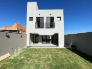 Casa / Sobrado para Venda em Nova Odessa/SP Jardim dos...