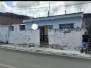 Casa / Sobrado para Venda em Olinda/PE Rio Doce 2 Quartos