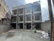 Casa / Sobrado para Venda em Osasco/SP Umuarama 3 Quartos