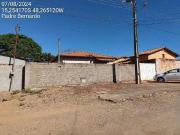 Casa / Sobrado para Venda em Padre Bernardo/GO Centro 2...