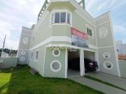 Casa / Sobrado para Venda em Palhoça/SC Aririu 3 Quartos