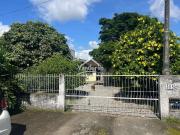 Casa / Sobrado para Venda em Palhoça/SC Aririu 3 Quartos