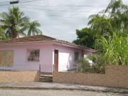 Casa / Sobrado para Venda em Palhoça/SC Aririu 4 Quartos
