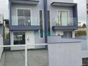 Casa / Sobrado para Venda em Palhoça/SC Aririu
