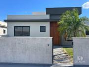 Casa / Sobrado para Venda em Palhoça/SC Bela Vista 2 Quartos