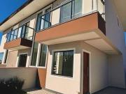 Casa / Sobrado para Venda em Palhoça/SC Bela Vista 2 Quartos