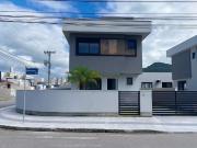 Casa / Sobrado para Venda em Palhoça/SC Bela Vista 2 Quartos