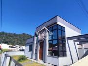 Casa / Sobrado para Venda em Palhoça/SC Bela Vista 3 Quartos