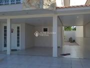 Casa / Sobrado para Venda em Palhoça/SC Centro 3 Quartos