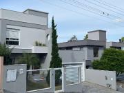Casa / Sobrado para Venda em Palhoça/SC Cidade...